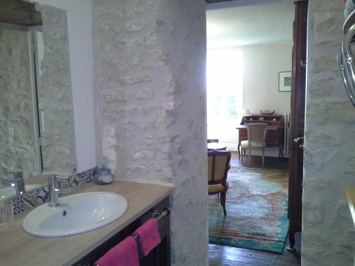 Bed and Breakfast Le Logis De Ruelle Zewnętrze zdjęcie